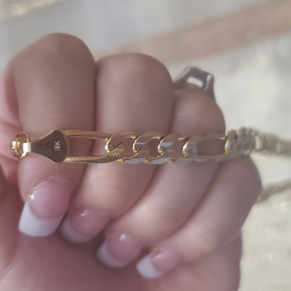 NEW| Stamped 18K Gold Figaro Necklace/Chain 24" 6-7mm - Picture 3 of 5